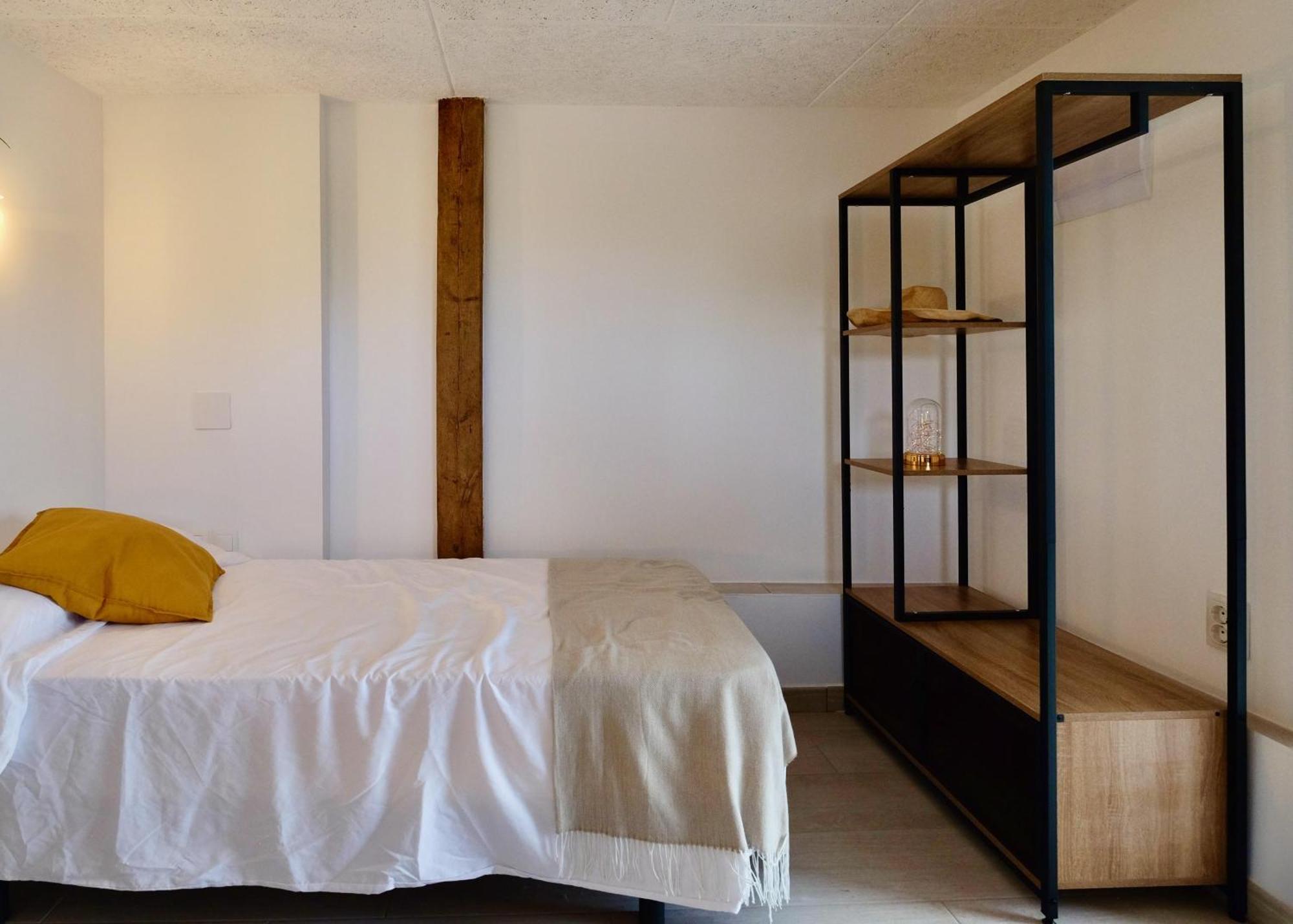 Torre Costa Brava Apartman Garrigás Szoba fotó