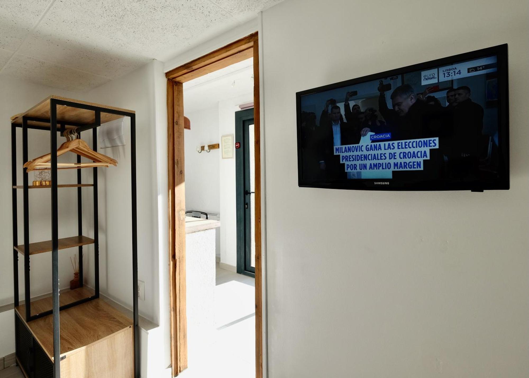 Torre Costa Brava Apartman Garrigás Kültér fotó